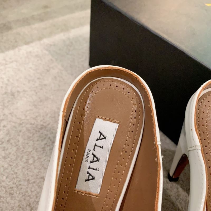 Alaia Sandals